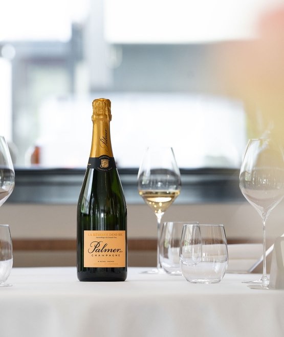 Champagne La Réserve Demi-Sec